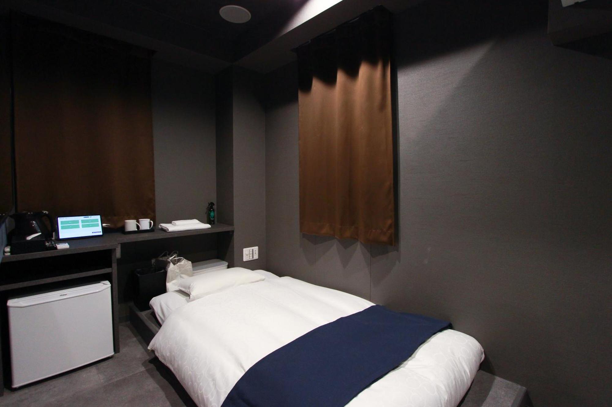 Epoch Nakasu Apartment